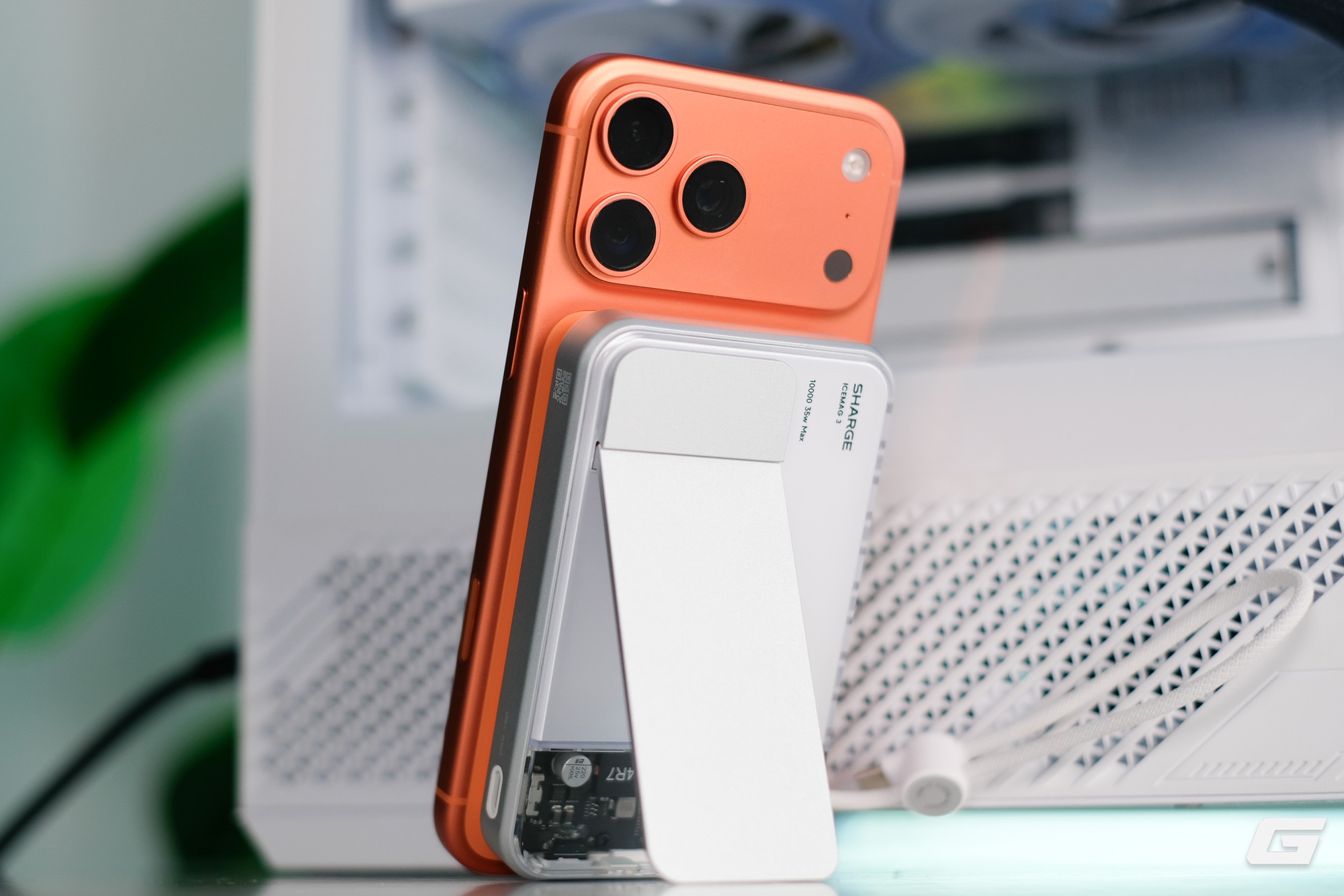 Quạt RGB trên SHARGE ICEMAG 3