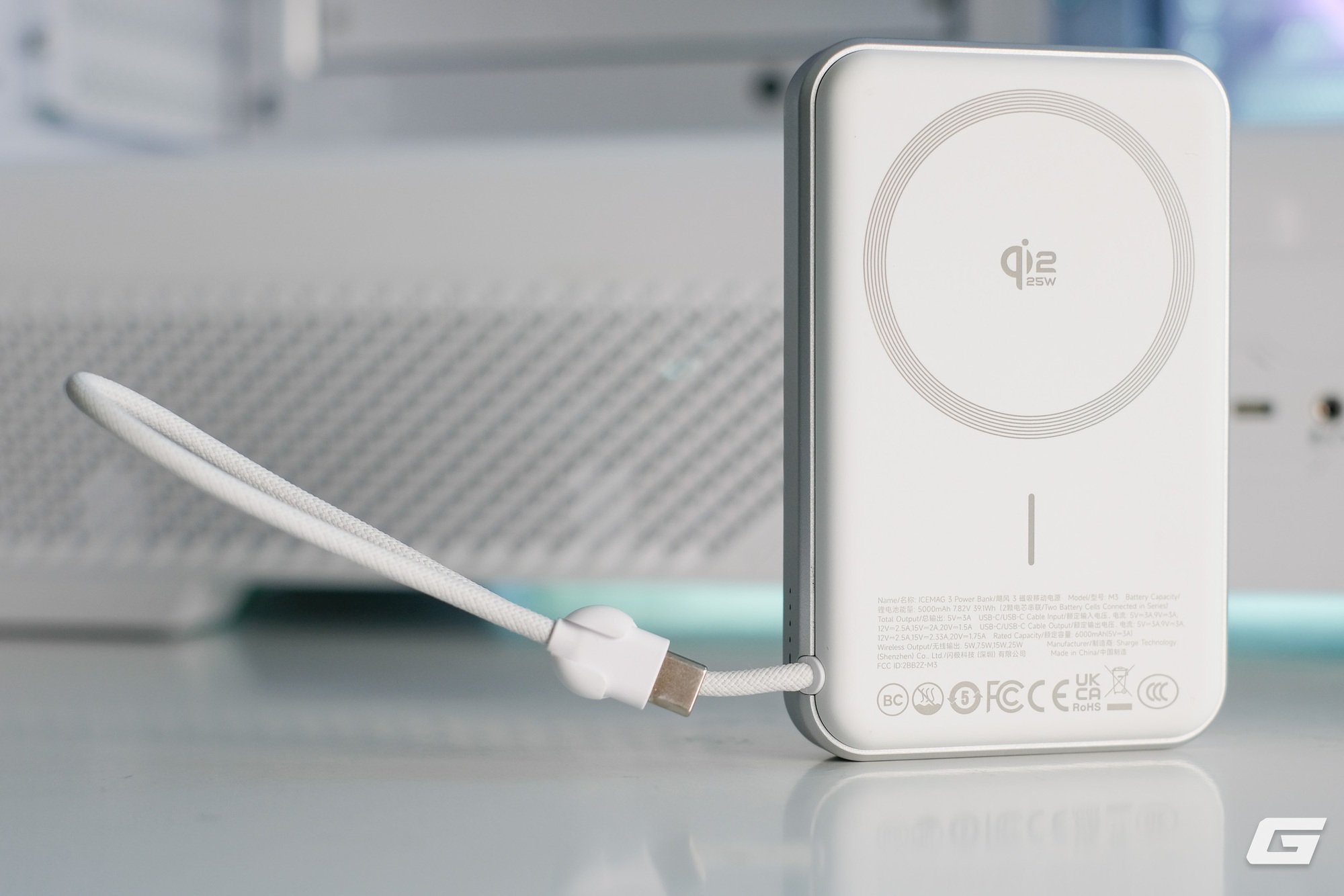 Chuẩn Qi2.2 trên SHARGE ICEMAG 3