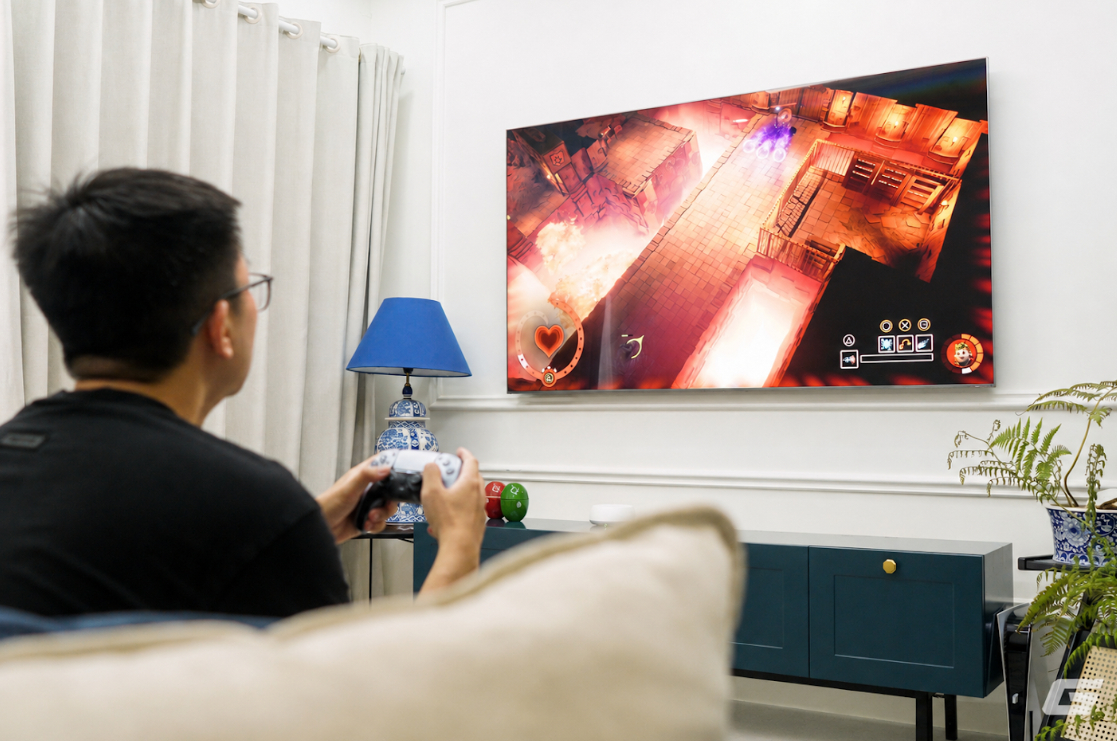TCL C8L hiển thị cảnh thiếu sáng TCL C8L hiển thị cảnh thiếu sáng