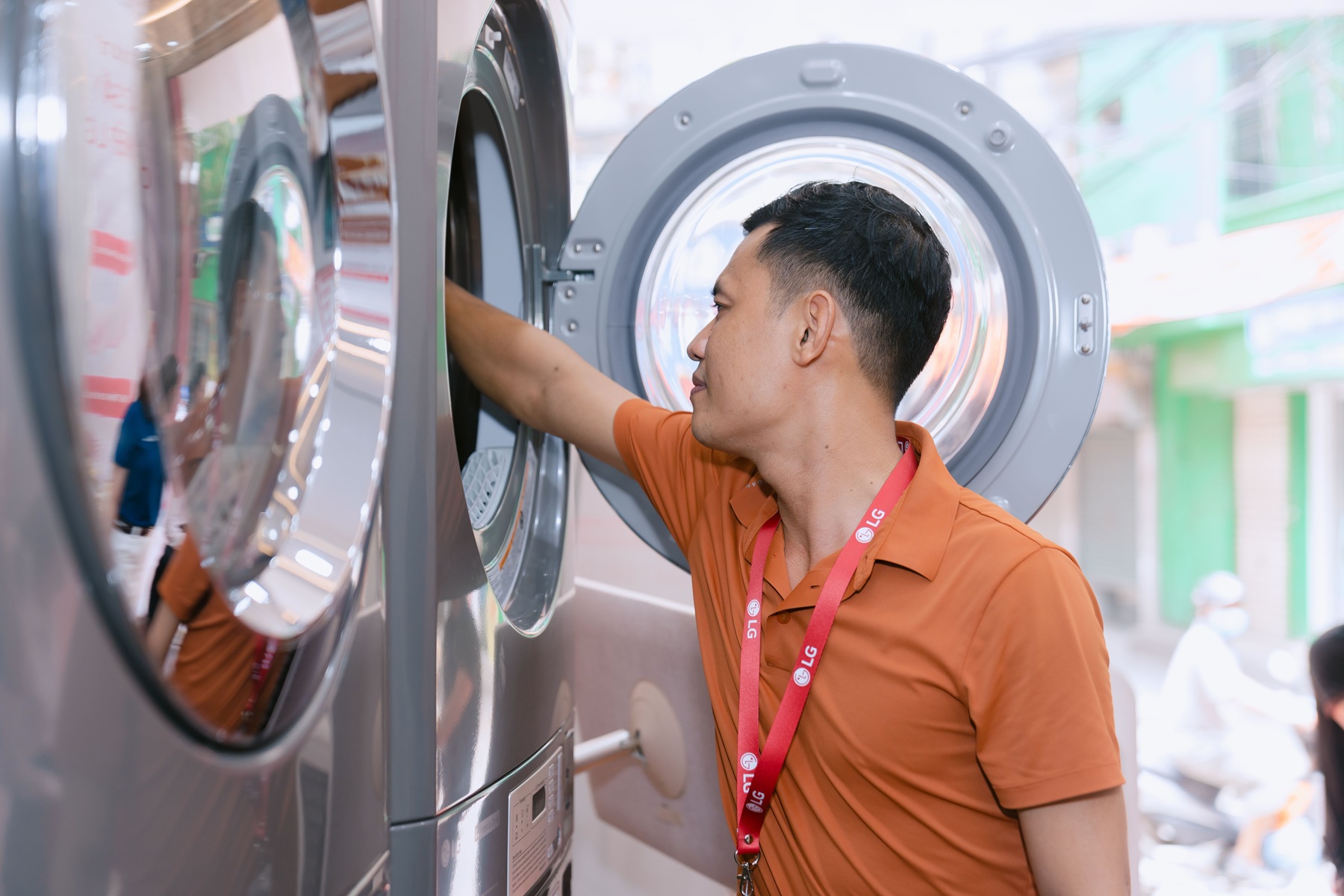 LG Styler nâng cao trải nghiệm chăm sóc quần áo