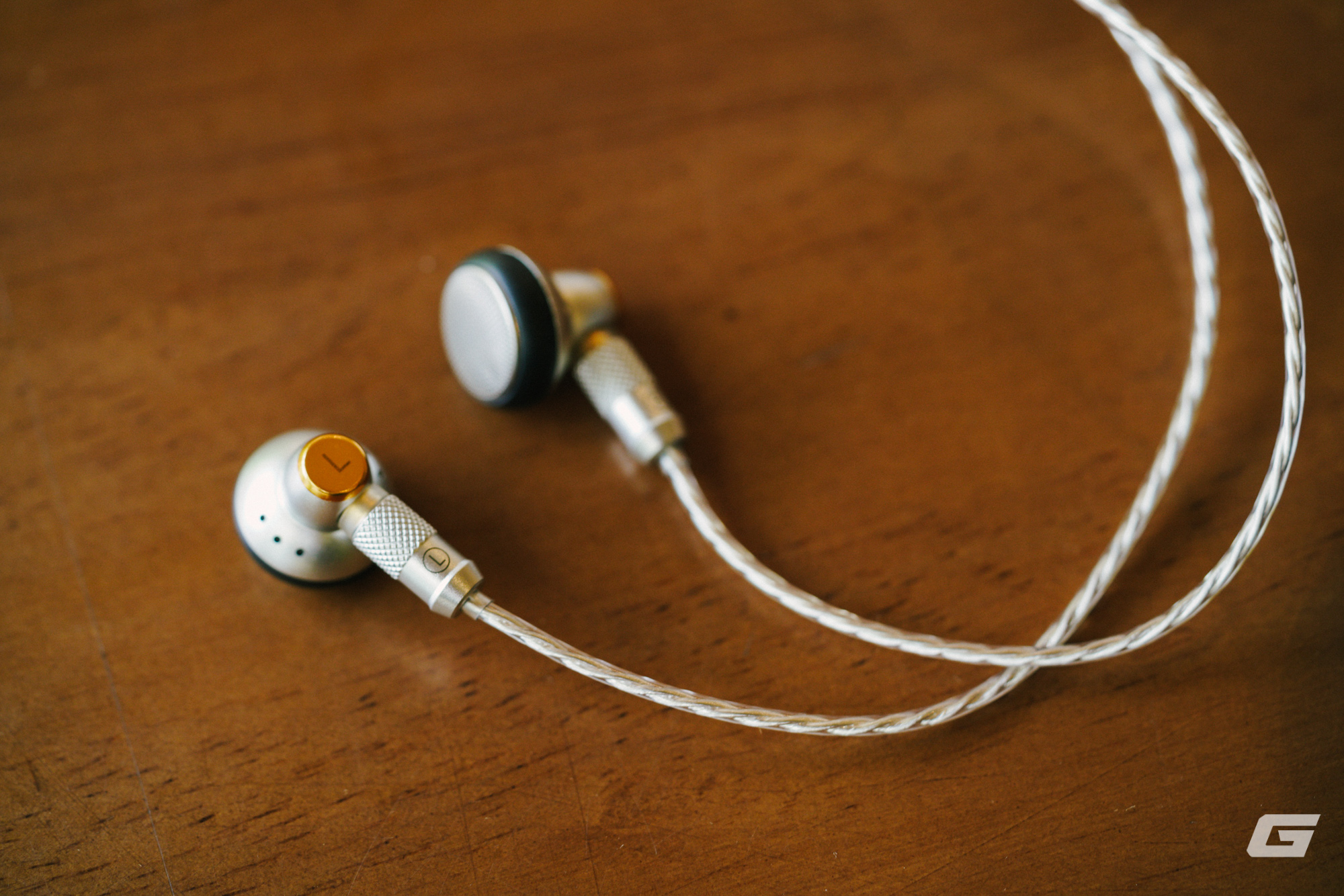 Tai nghe Earbuds liệu còn chỗ đứng trong thị trường âm thanh hiện đại? - Ảnh 11. Tai nghe Earbuds liệu còn chỗ đứng trong thị trường âm thanh hiện đại? - Ảnh 11.