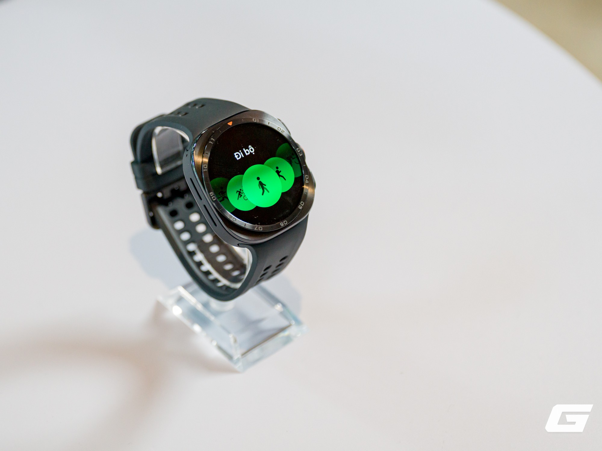 Giao diện lựa chọn bài tập trên Galaxy Watch Ultra2