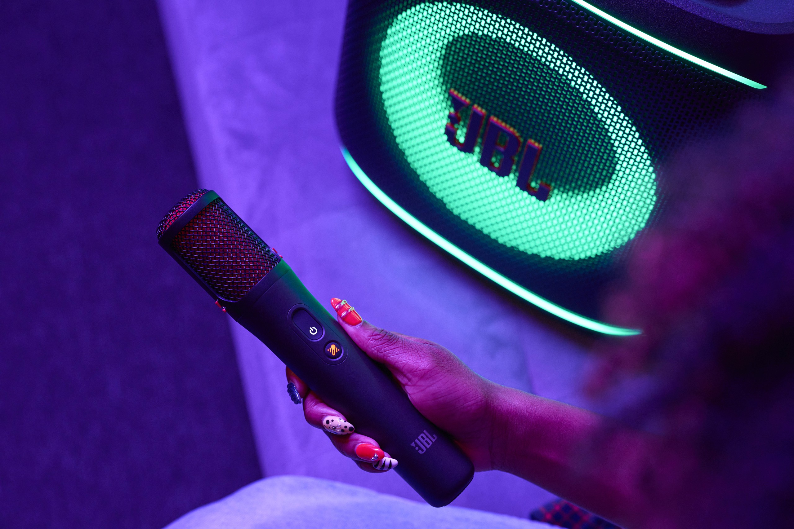 Công nghệ AI EasySing trên JBL PartyBox.