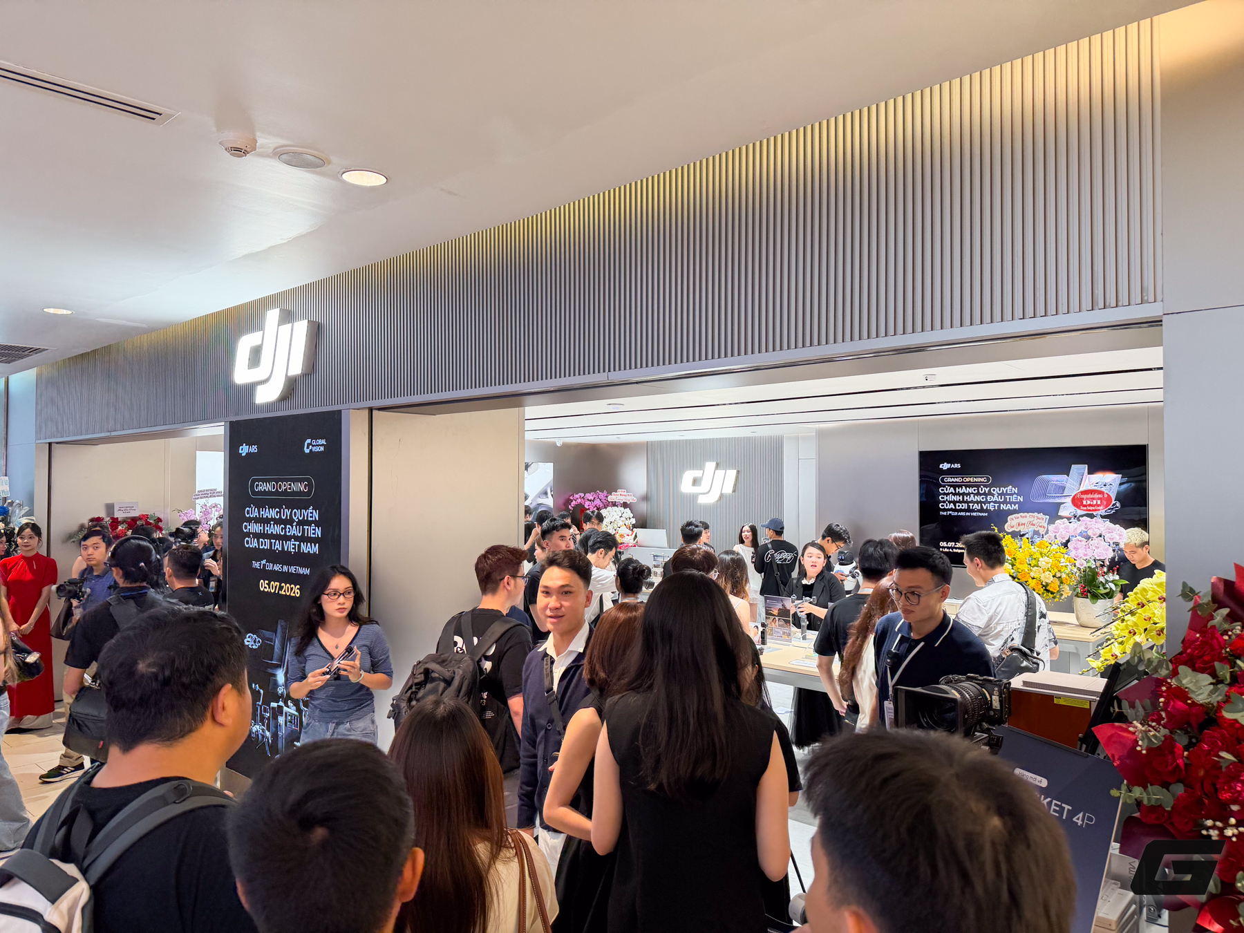 Trải nghiệm sản phẩm DJI tại cửa hàng Không gian trưng bày sản phẩm DJI