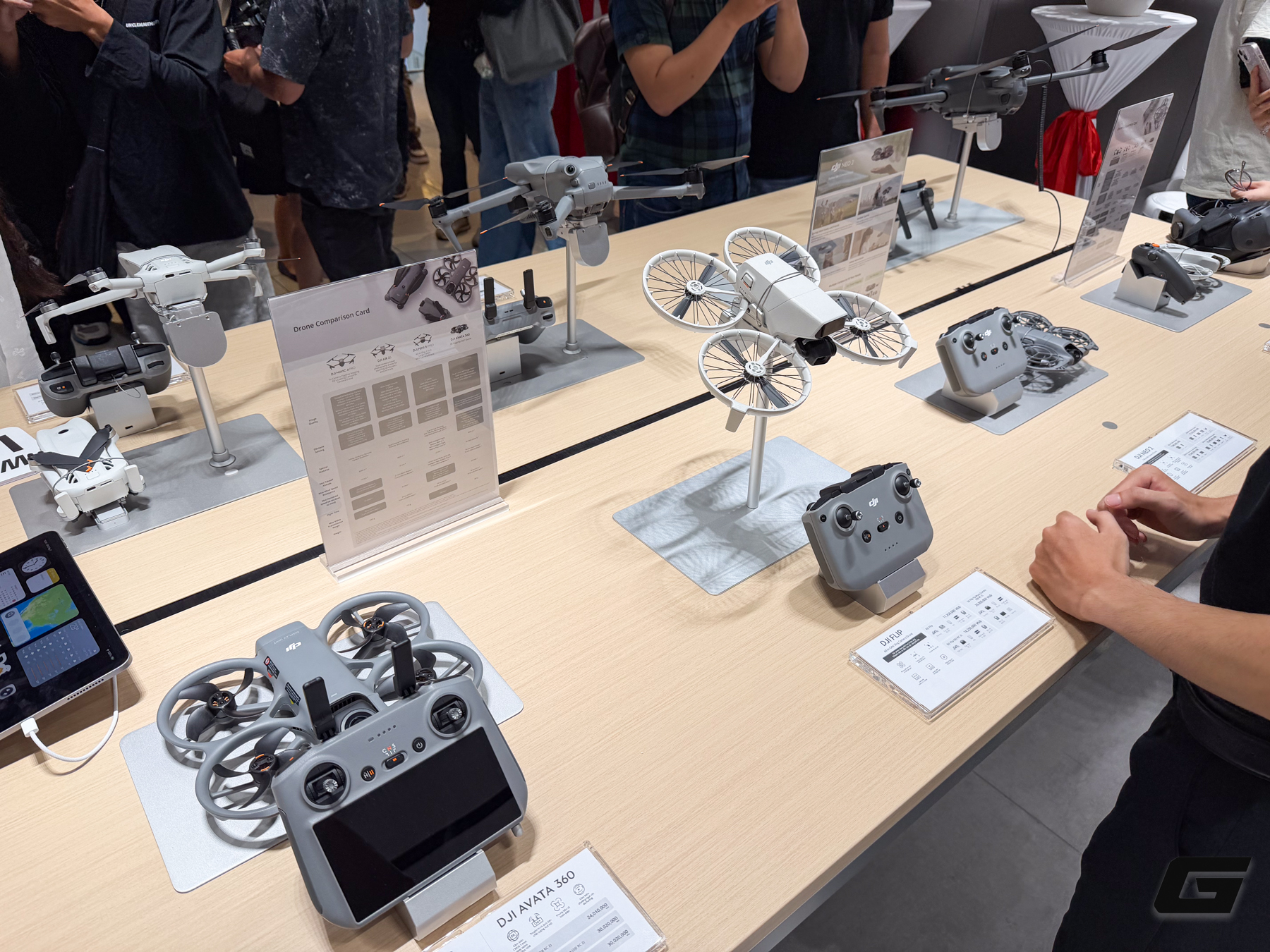 Khu vực thử nghiệm drone Trải nghiệm bay flycam trong nhà