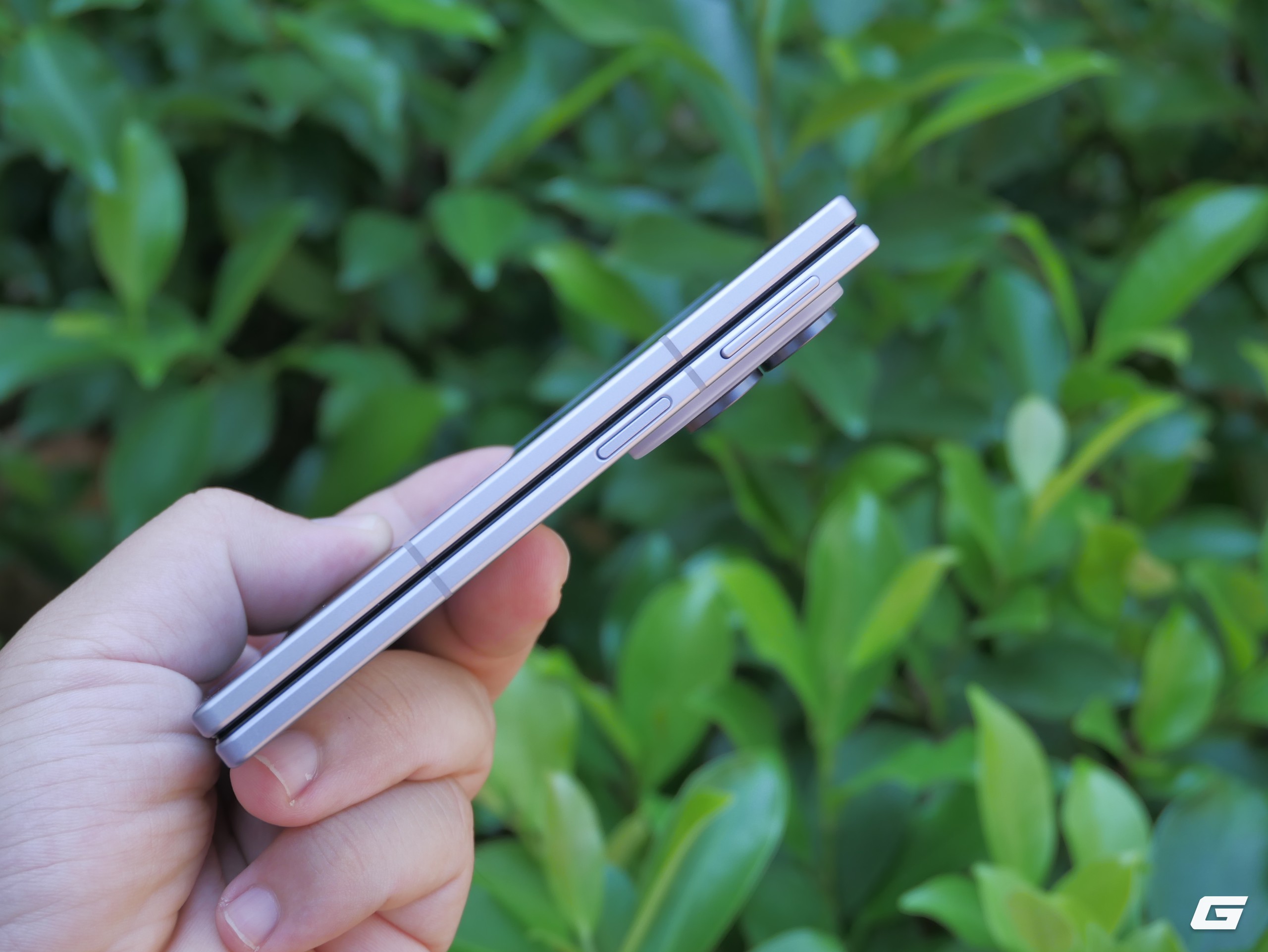 Trải nghiệm Galaxy Z Fold8 làm máy đọc sách: Hơn 40 triệu liệu có Giao diện sách trên màn hình lớn Galaxy Z Fold8